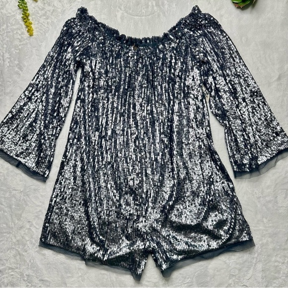 Free People Emilia Sequin Off Shoulder Romper in  Gunmetal Silver NWT Small - Picture 2 of 16